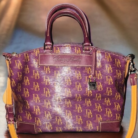EUC RARE Dooney & Bourke Tote Bag